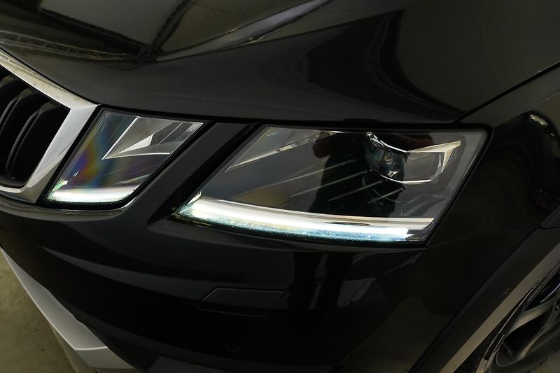 Škoda Octavia - fotka 8 z 26