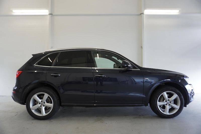 Audi Q5 3.0 TDI 190kW QUATTRO S-LINE - fotka 4 z 37