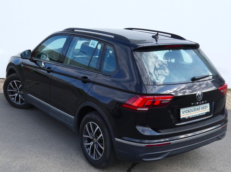 Volkswagen Tiguan Life 2.0 TDI 110KW DSG - fotka 14 z 30