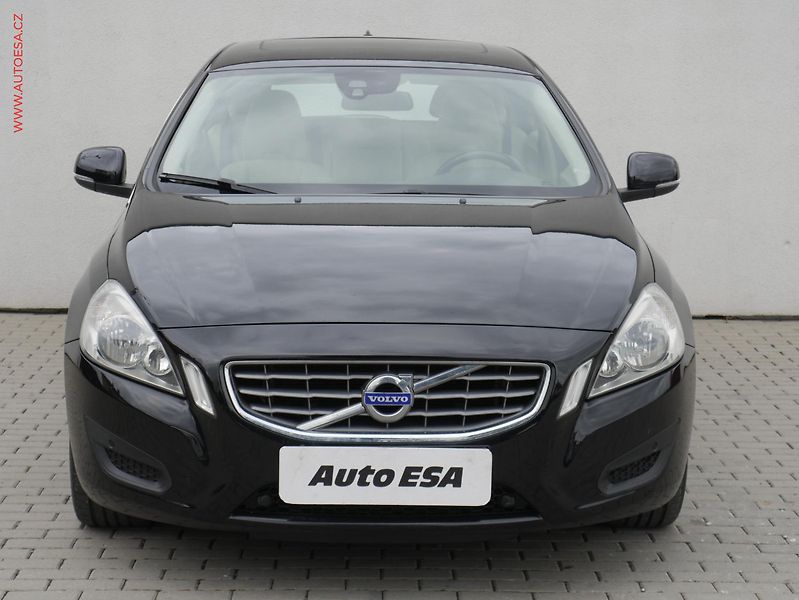 Volvo V60 (2011) 2.0D, AC, temp - fotka 2 z 16