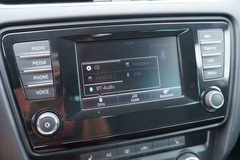 Škoda Octavia III  2.0TDi 135 kW DSG 4x4 ČR - fotka 35 z 41