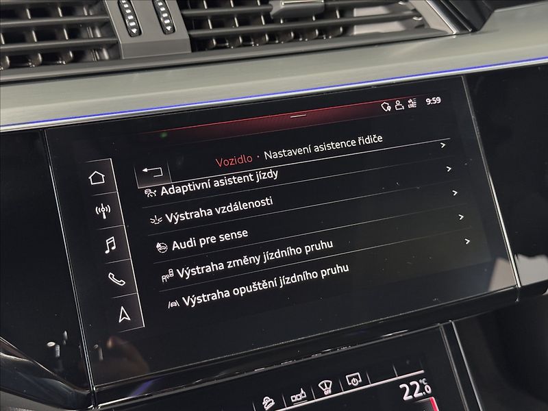Audi e-tron 55  300kW Sportback S-Line LED - fotka 31 z 46