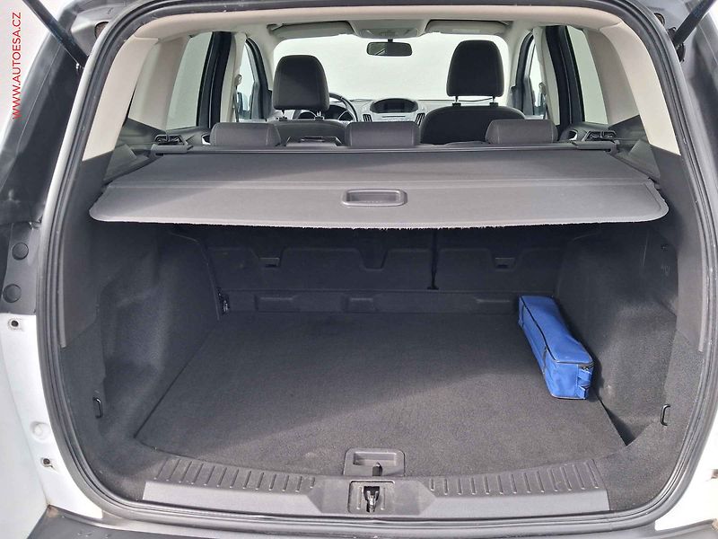 Ford Kuga (2015) 1.5 EB, 2.maj,ČR, AC, tempo - fotka 7 z 16