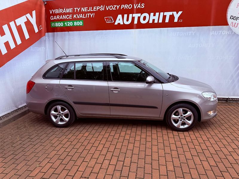 Škoda Fabia 1.2 TSi Elegance, Serviska - fotka 5 z 24