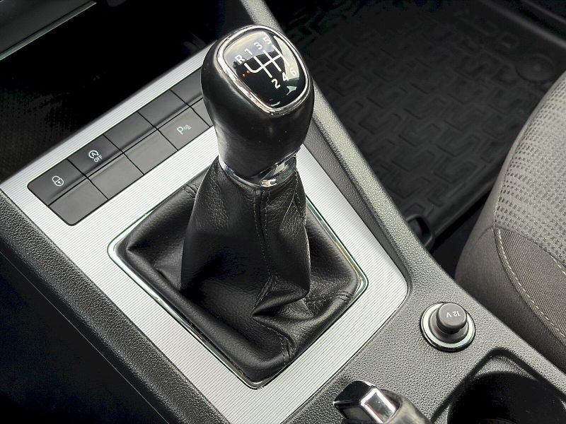 Škoda Octavia (2017) 2.0 TDI / 110kW / ELEGANCE - fotka 22 z 32