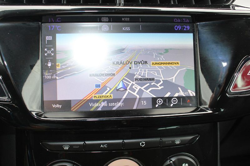 Citroën DS3 (2016) 1,2i KLIMA TEMPOMAT NAVI DAB - fotka 21 z 25