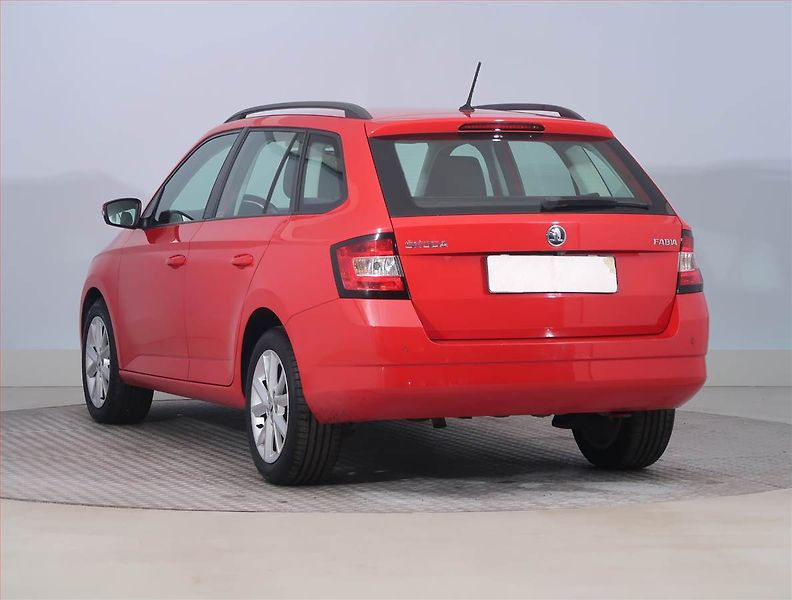 Škoda Fabia (2018) Style 1.0 TSI, Tempomat - fotka 4 z 20