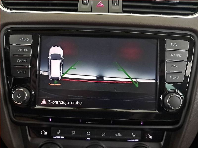 Škoda Octavia (2016) Laurin&Klement 2.0 TDI, 4X4 - fotka 19 z 23
