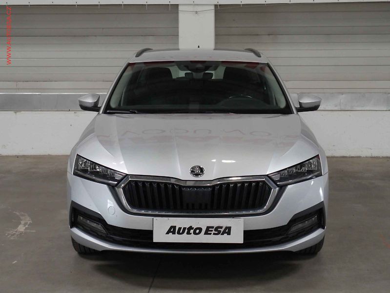 Škoda Octavia (2021) 2.0TDi 4x4, ČR, Ambition - fotka 2 z 24
