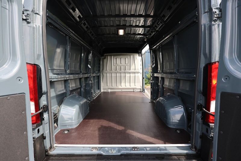 Toyota ProAce AT COMFORT EXECUTIVE - fotka 18 z 25
