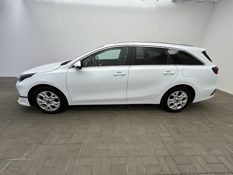Kia Ceed 1.5 T- GDI TOP - fotka 3 z 23