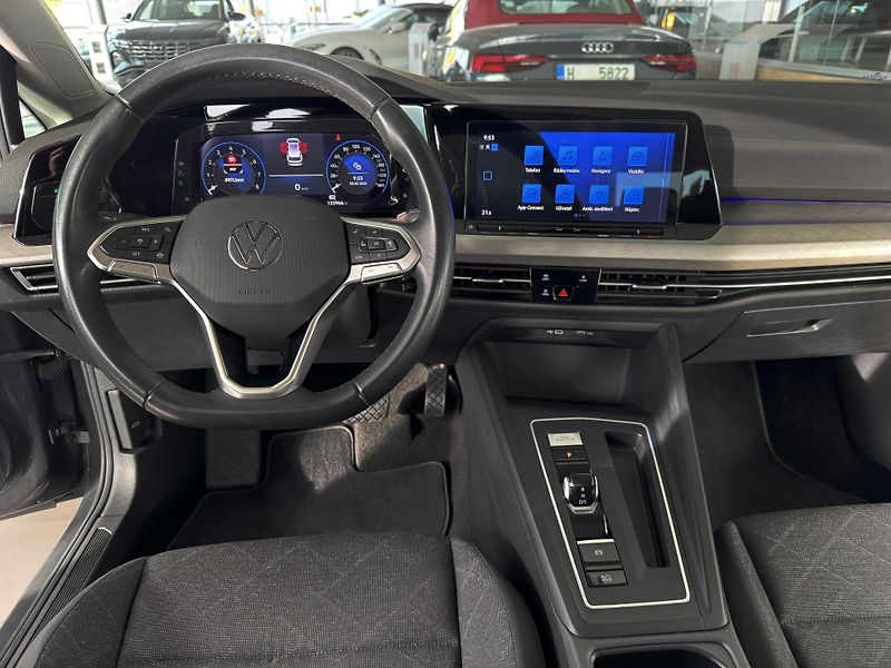 Volkswagen Golf 1,0eTSI 81kW*DSG*Life*DPH - fotka 11 z 28