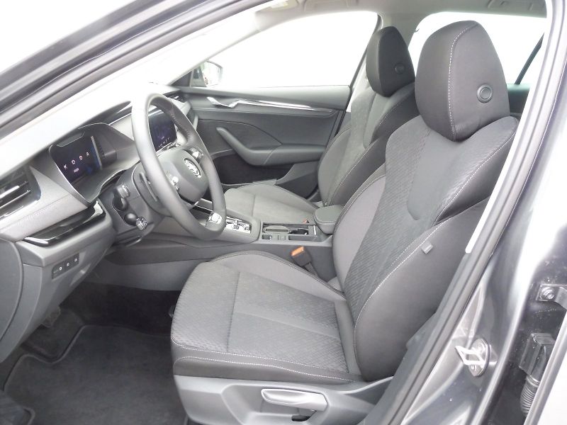 Škoda Octavia (2023) Combi iV Style 1,4 TSI PHEV 15 - fotka 7 z 31