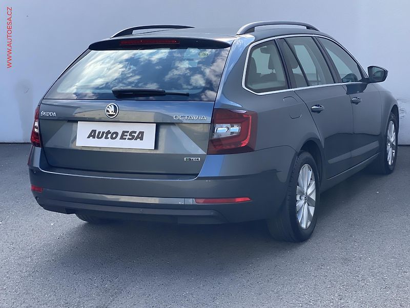 Škoda Octavia (2018) 1.4 G-TEC, Style, park.čidla - fotka 4 z 16