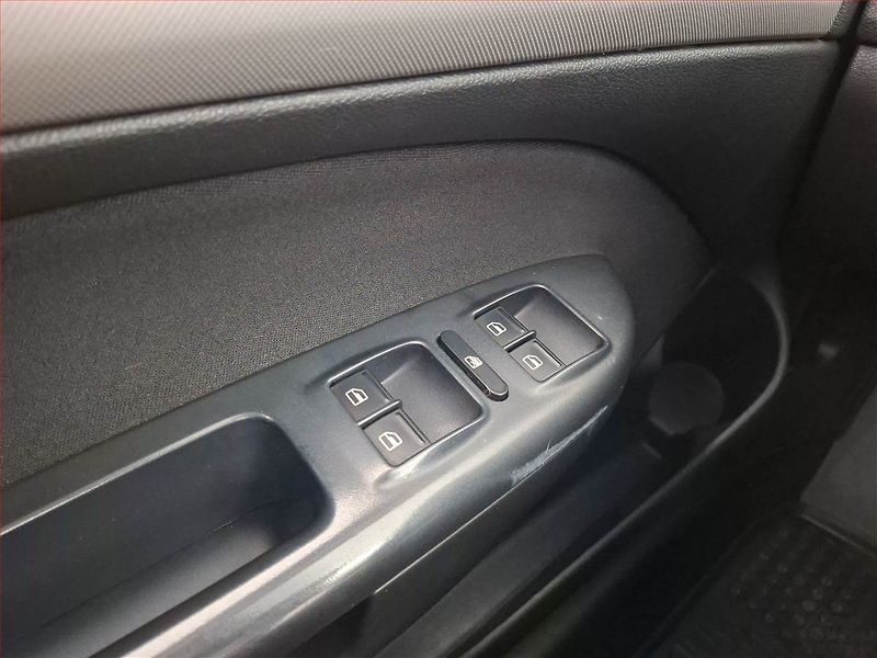 Škoda Octavia (2011) 1.6 TDI, Tempomat - fotka 16 z 16