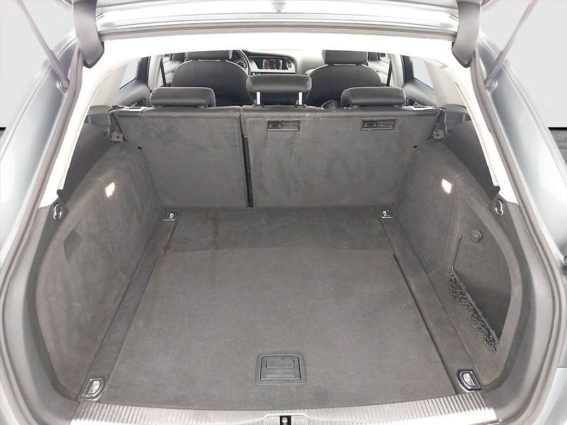 Audi A4 Allroad (2011) 2.0 TDI, 4X4, Serv.kniha - fotka 14 z 19
