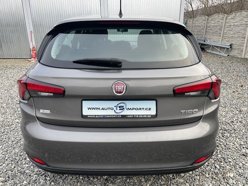 Fiat Tipo 1.4Ti-JET 120PS LPG LOUNGE TOP - fotka 13 z 187