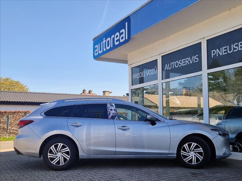 Mazda 6 2,2 Skyactiv-D, HEZKYNAJEZD - fotka 6 z 28