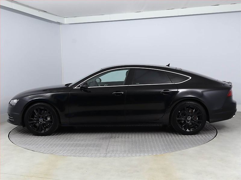 Audi A7 (2017) 3.0 TDI - fotka 3 z 25
