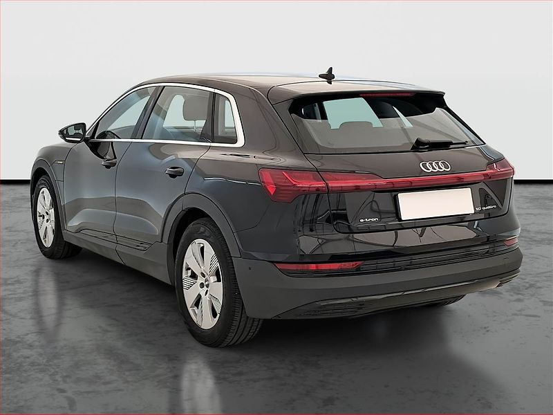 Audi e-tron (2020) 50 quattro - fotka 4 z 20