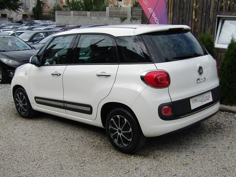 Fiat 500L (2013) 1.6 JTD 77kW - fotka 5 z 43