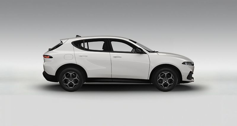 Alfa Romeo Tonale (2026) 1.6 JTDm 130 TCT6 - fotka 2 z 6