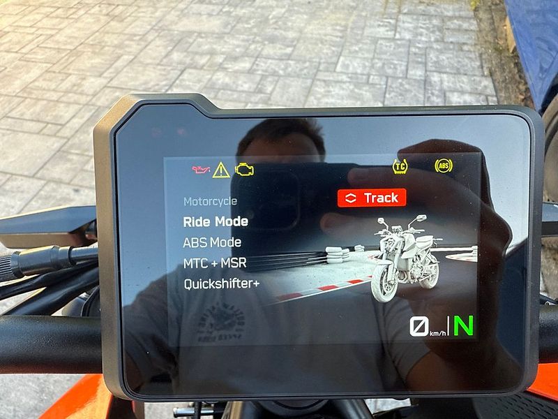 KTM (2024) - fotka 18 z 34