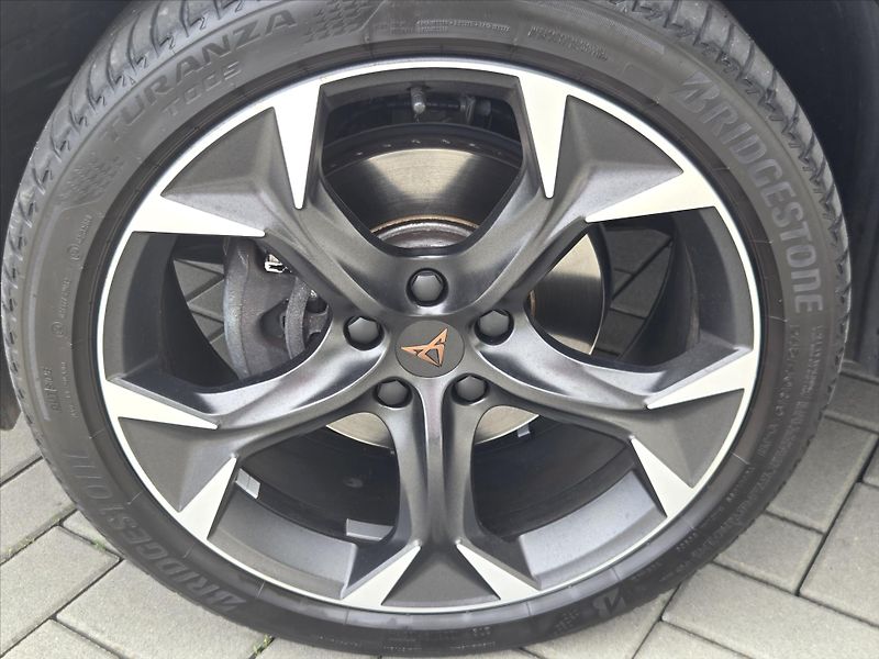 Cupra Formentor 1,5 TSi DSG Záruka2029 ČR 1.ma - fotka 21 z 22