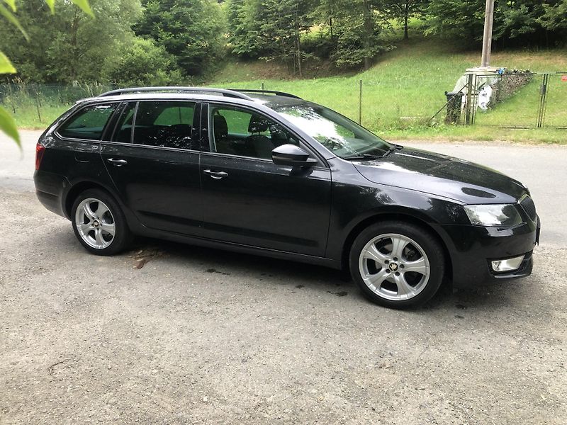 Škoda Octavia (2016) 1.4 TSI 110 KW NAVI ALU 17  - fotka 4 z 17