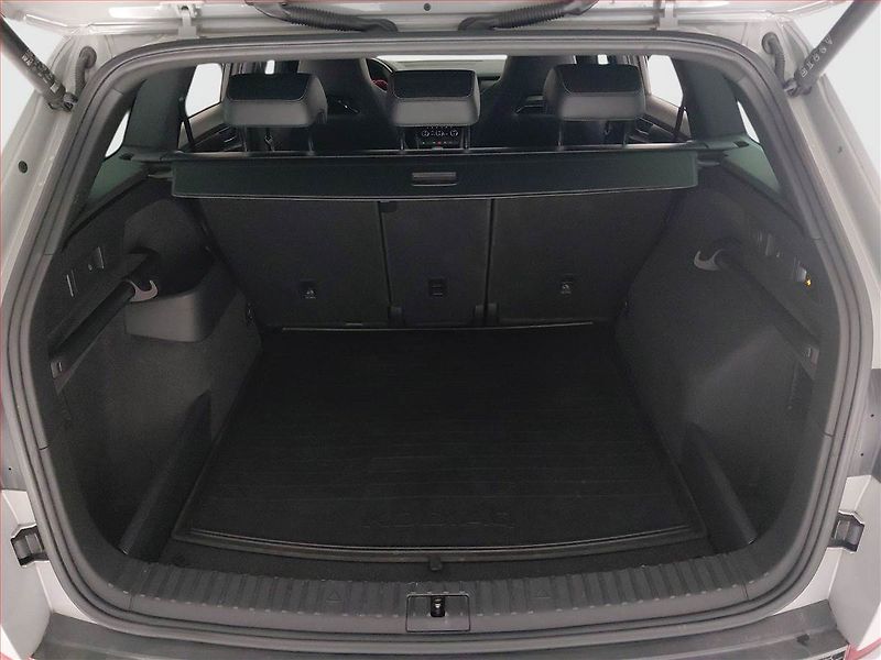 Škoda Kodiaq (2022) Sportline 1.5 TSI - fotka 14 z 25