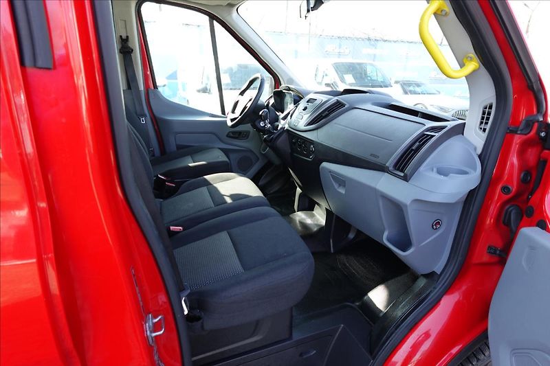 Ford Transit 2,2 TDCi  L2H2 9MÍST BUS KLIMA - fotka 16 z 40