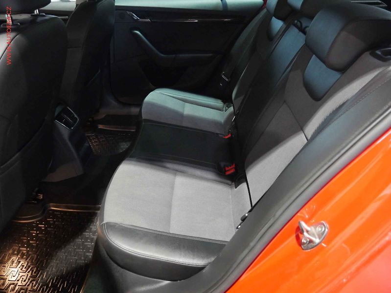 Škoda Octavia (2019) 2.0 TDi, 1.maj,ČR, Style - fotka 10 z 22