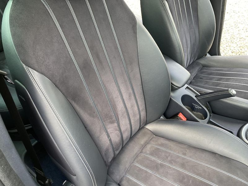 Lancia Delta 2.0JTD 165PS SPORT NAVI SERVIS - fotka 136 z 169