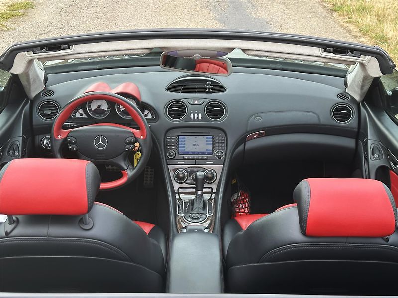 Mercedes-Benz SL 55 AMG 5.4 368kW - fotka 28 z 36
