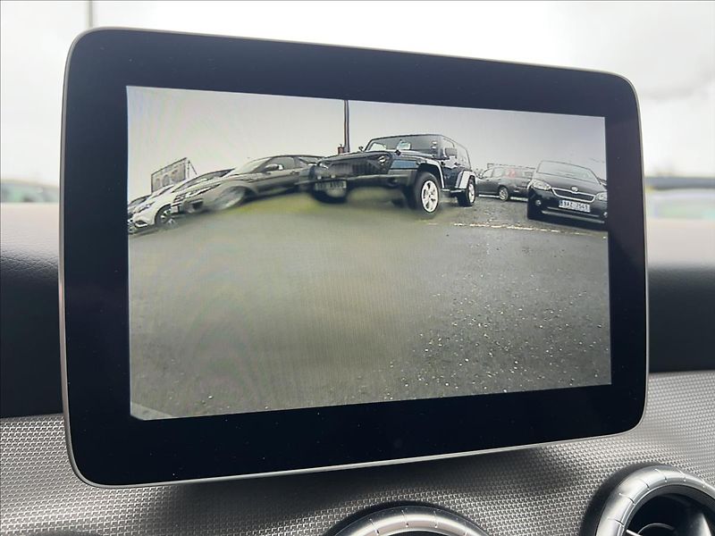 Mercedes-Benz CLA 2,2 d Shooting brake,Automat - fotka 20 z 26