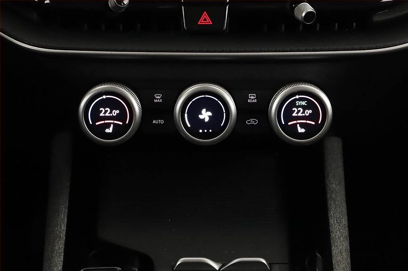 Škoda Superb (2024) 2.0 TDI - fotka 13 z 20