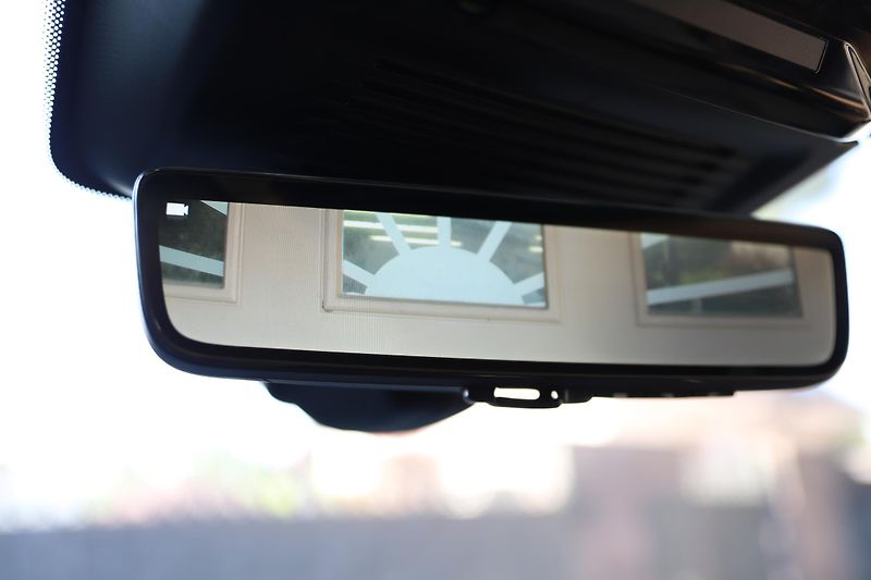 Land Rover Range Rover (2023) 3.0D mHEV D250 HSE AWD AT - fotka 33 z 42