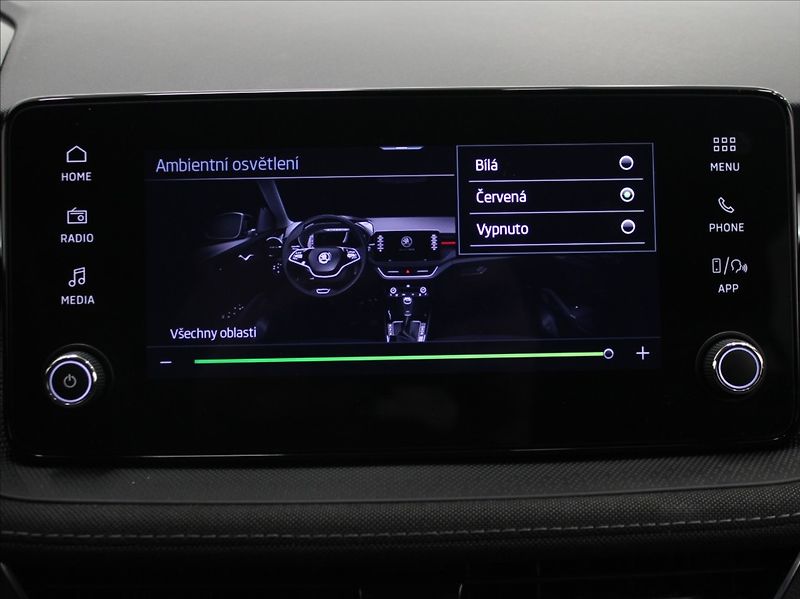 Škoda Fabia 1,0 TSi 85kW Selection 5L.Zár - fotka 13 z 22