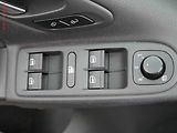 Volkswagen Golf (2011) 1.6 TDi, Comfortline, DSG - náhled 13