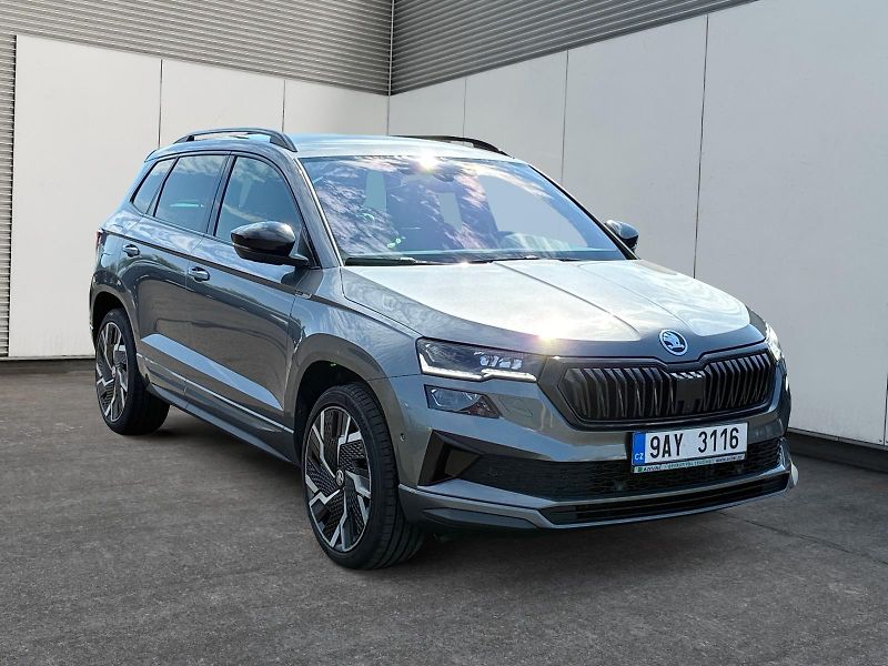 Škoda Karoq (2023) SPORTLINE 2.0TDI 110kW DSG 4x4 - fotka 3 z 11