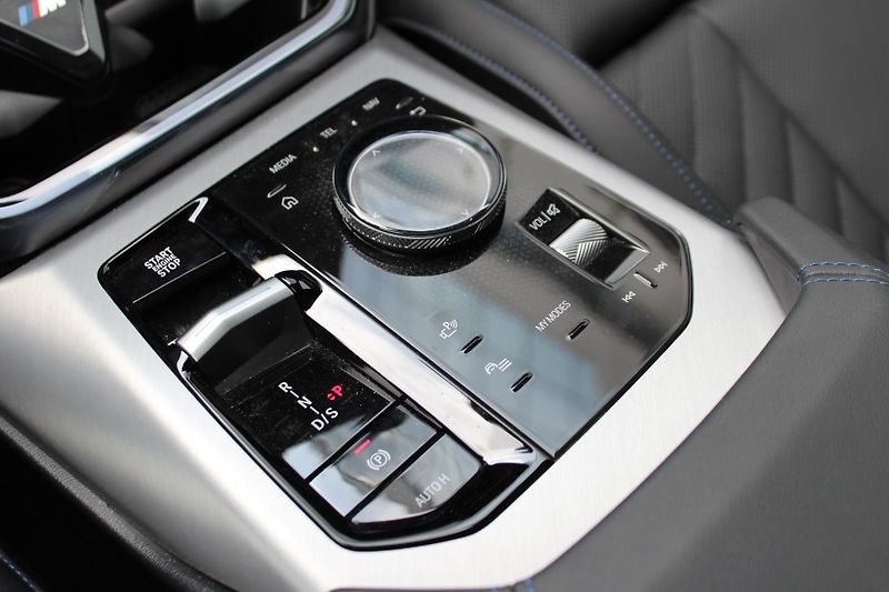 BMW X3 20d xDrive - fotka 14 z 24