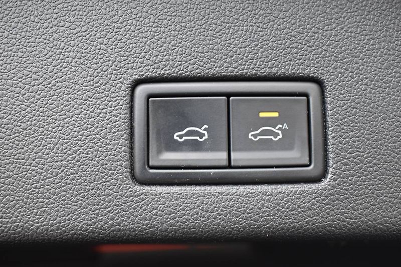 Volkswagen Touareg (2022) 3.0TDI 210kW 4Motion - fotka 13 z 24