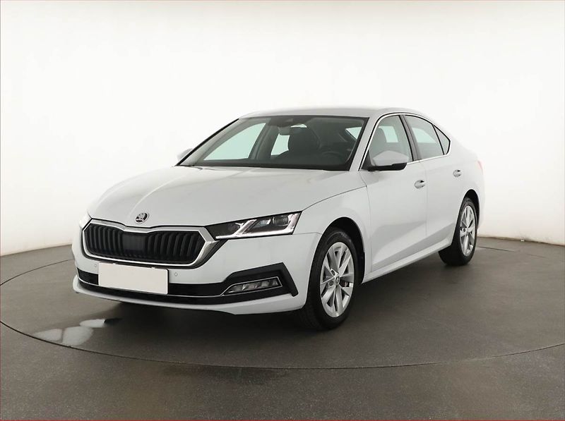 Škoda Octavia (2023) Style 1.0 TSI, ČR,1.maj, Navi - fotka 2 z 17