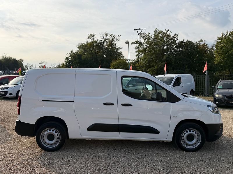 Toyota Ostatní 1.5D-4D 75kW*L2H1*CZ*144tisKM - fotka 11 z 23
