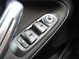 Ford Galaxy (2011) 2.0 TDCi 103kW 7MÍST - náhled 29