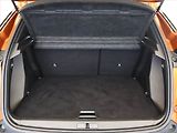 Peugeot 2008 (2021) Allure 1.2 PureTech, Tempomat - náhled 12