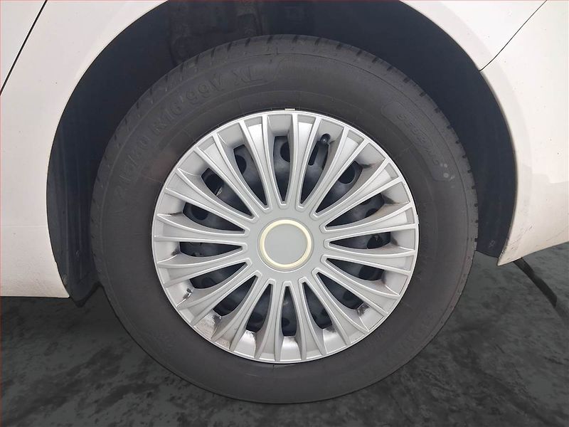 Opel Insignia (2011) 2.0 CDTI, Tempomat - fotka 15 z 16