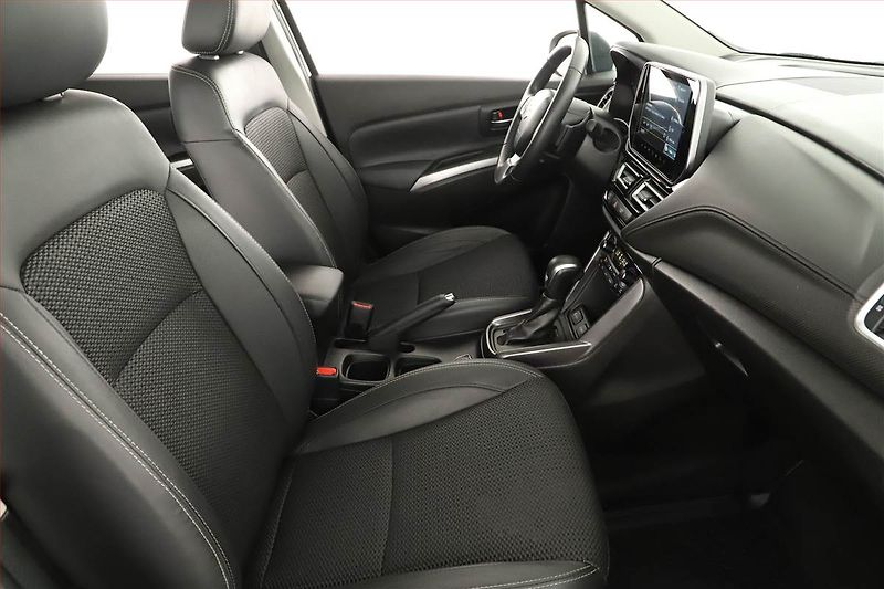 Suzuki SX4 S-Cross (2024) Elegance 1.5 Hybrid - fotka 7 z 18