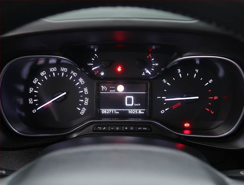 Citroën Berlingo (2020) Maxi Feel 1.5 BlueHDi, 5Míst - fotka 11 z 16