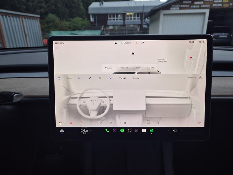 Tesla Model Y ZAMLUVENO ! TZ 92,4% - fotka 31 z 50